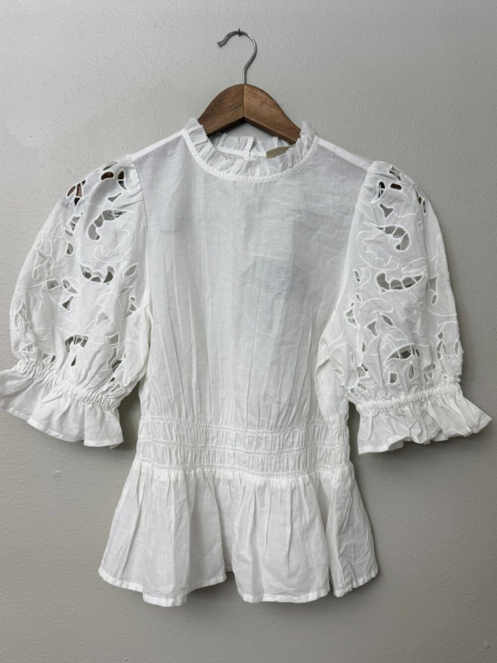 Universal Thread White Cotton Eyelet Blouse XS